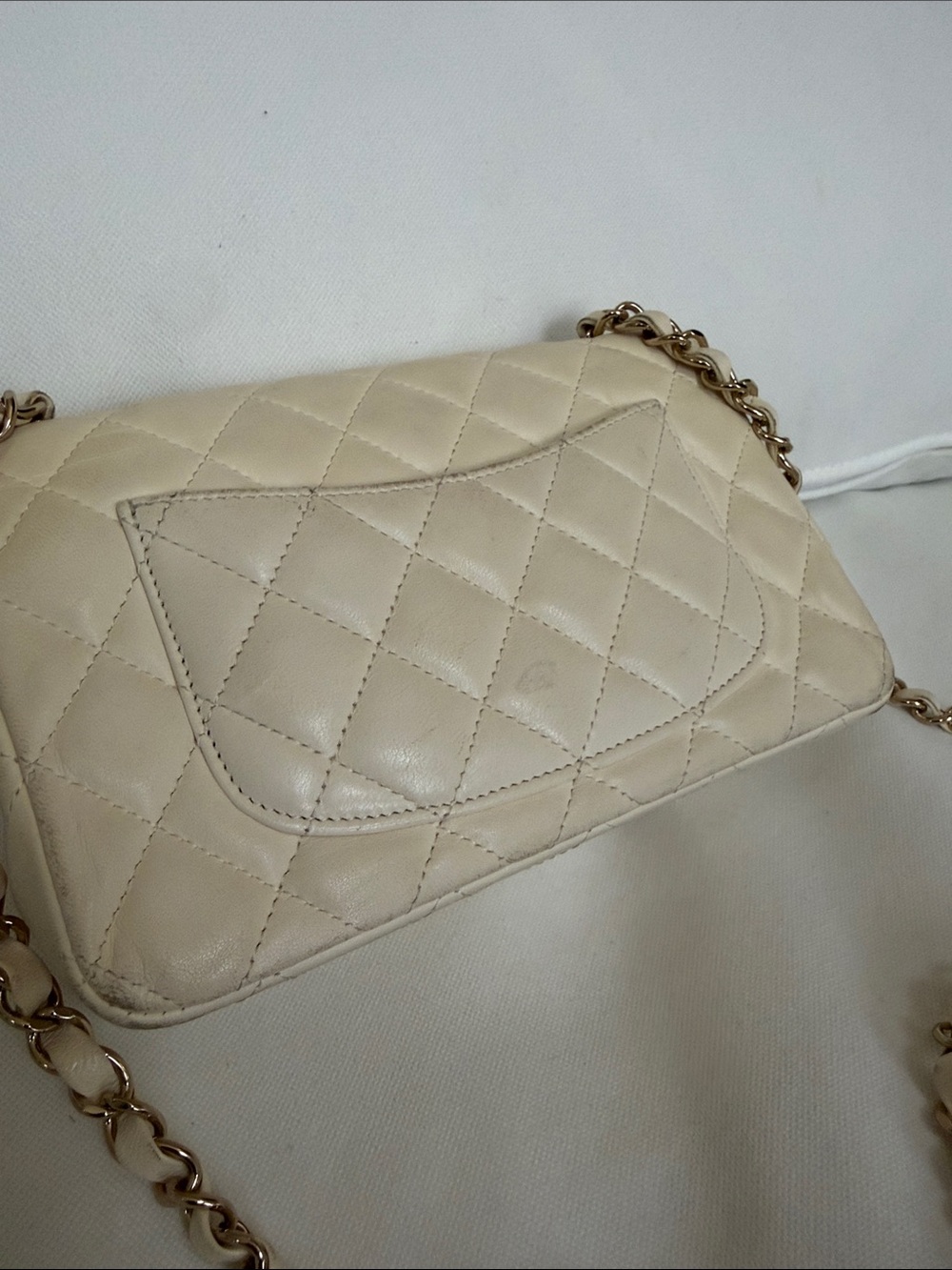 CHANEL White Mini Classic Flap Lambskin - Picture 10 of 16